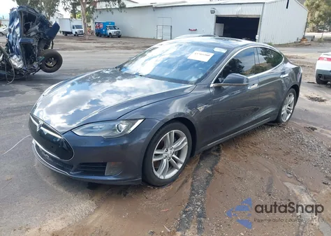 2015 Tesla Model S 60/70/85 from USA, damaged, VIN 5YJSA1E15FF105348